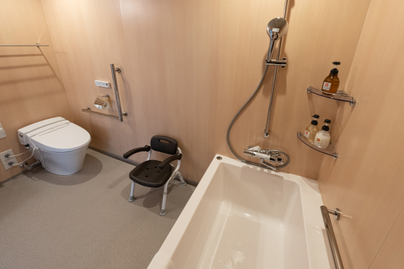 ユニバーサルツイン